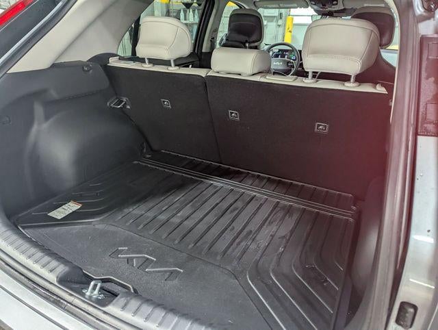 2024 Kia Niro EX Touring