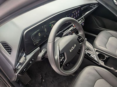 2024 Kia Niro EX