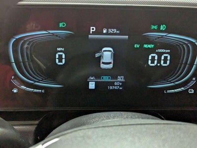 2023 Kia Niro SX