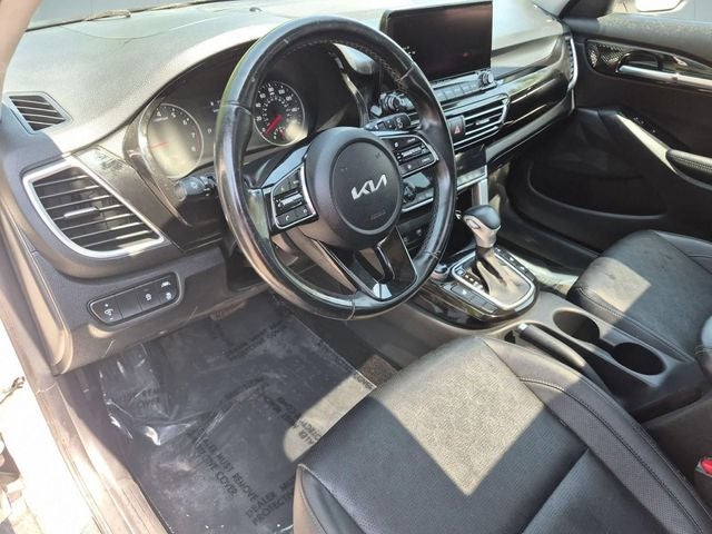 2023 Kia Seltos EX
