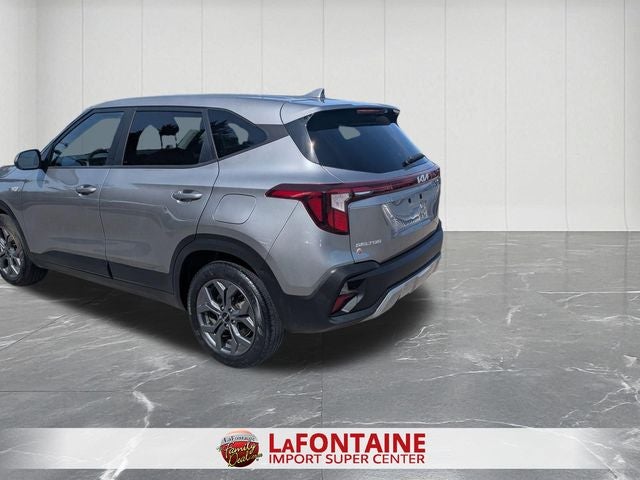 2023 Kia Seltos EX