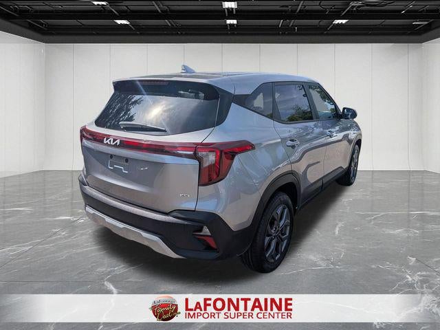 2023 Kia Seltos EX