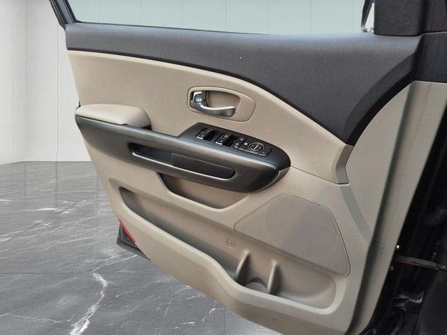 2020 Kia Sedona LX