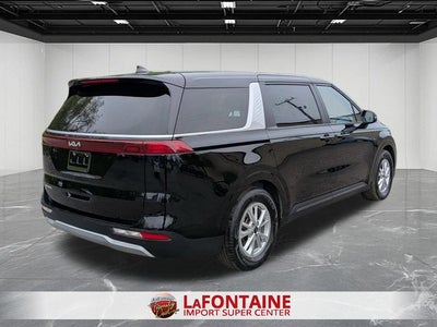 2024 Kia Carnival LX