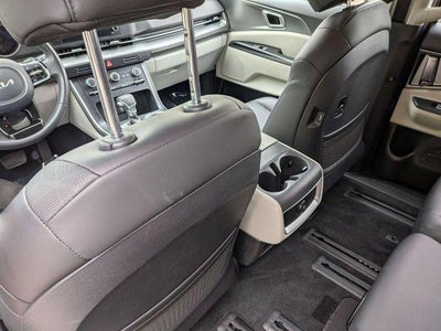 2024 Kia Carnival LX