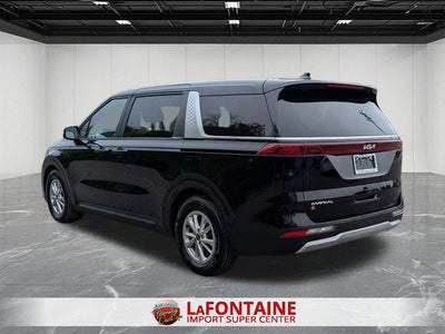 2024 Kia Carnival LX