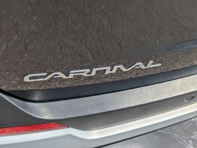 2025 Kia Carnival LXS