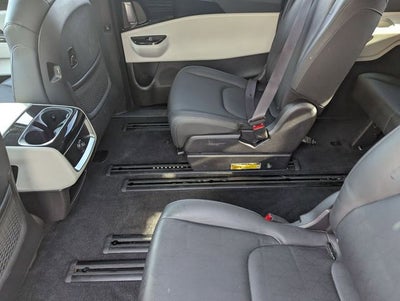 2022 Kia Carnival EX