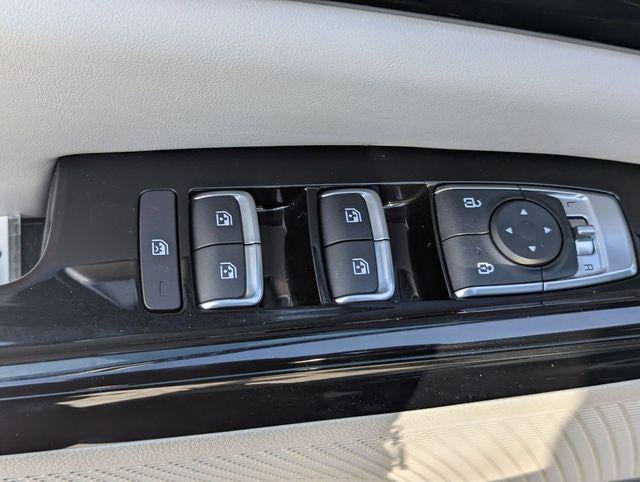 2022 Kia Carnival EX