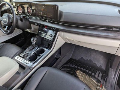 2022 Kia Carnival EX