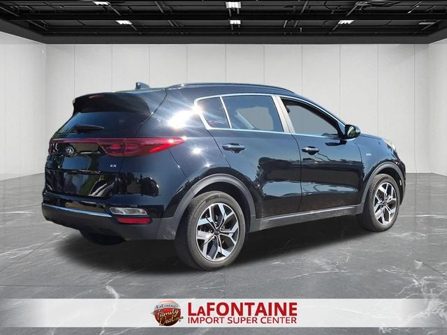 2022 Kia Sportage EX