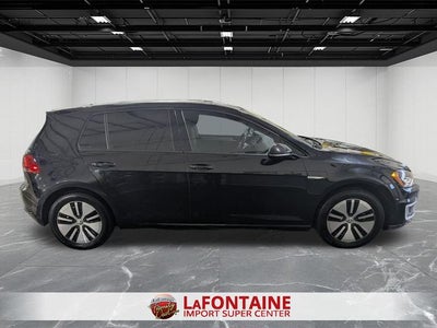 2016 Volkswagen e-Golf SE