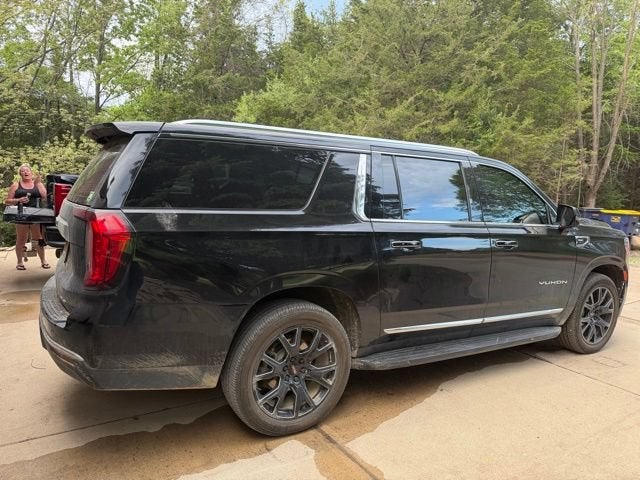 2021 GMC Yukon XL SLT