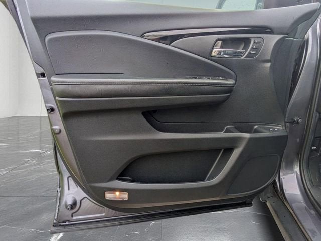 2021 Honda Pilot Touring 7-Passenger