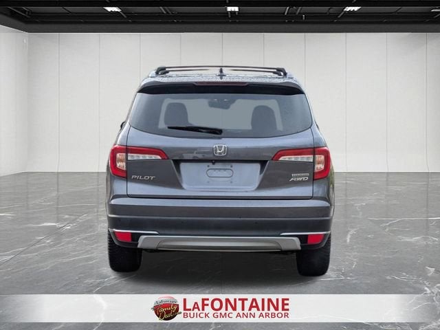 2021 Honda Pilot Touring 7-Passenger