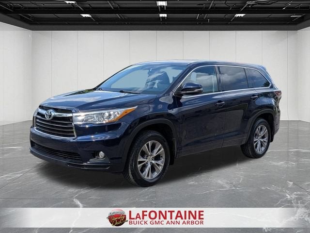 2015 Toyota Highlander LE