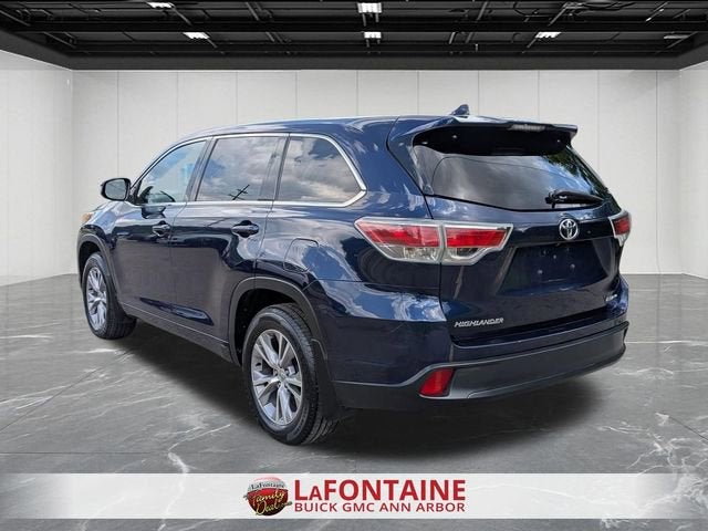 2015 Toyota Highlander LE