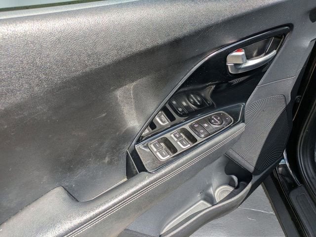 2020 Kia Niro LXS