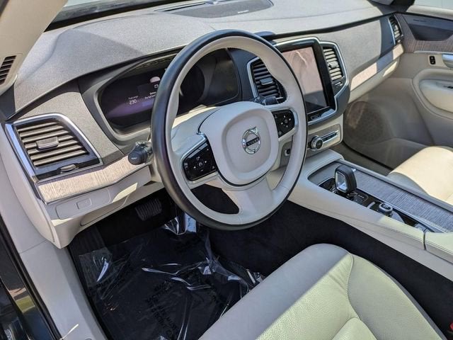 2024 Volvo XC90 B5 Plus Bright Theme