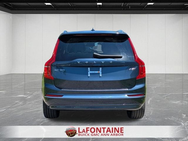 2024 Volvo XC90 B5 Plus Bright Theme