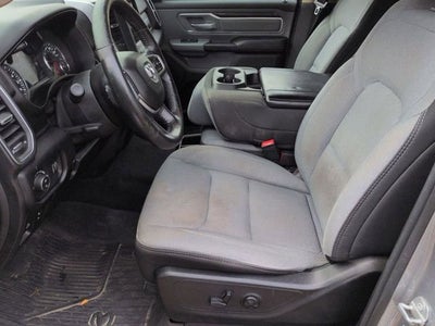 2020 RAM 1500 Big Horn Crew Cab 4x4 5'7" Box