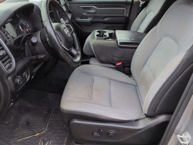 2020 RAM 1500 Big Horn Crew Cab 4x4 5'7" Box