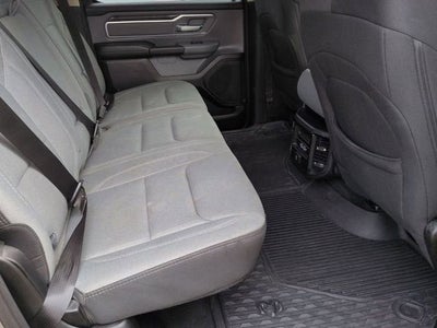 2020 RAM 1500 Big Horn Crew Cab 4x4 5'7" Box