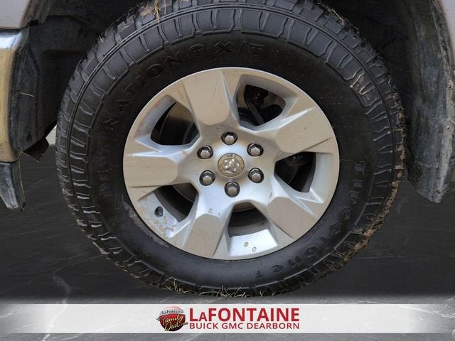 2020 RAM 1500 Big Horn Crew Cab 4x4 5'7" Box