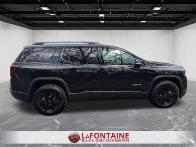 2023 GMC Acadia AT4