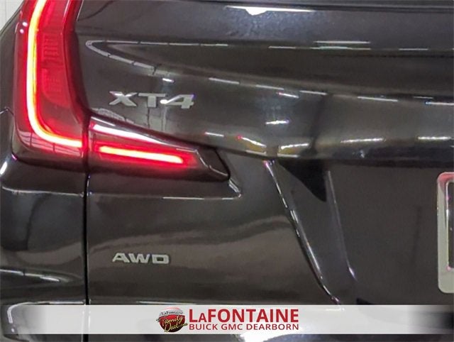 2024 Cadillac XT4 Premium Luxury