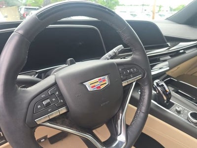 2024 Cadillac Escalade ESV Premium Luxury