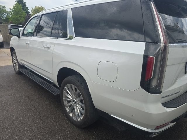 2024 Cadillac Escalade ESV Premium Luxury