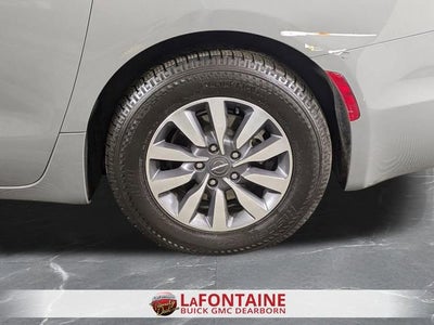 2022 Chrysler Pacifica Hybrid Touring L