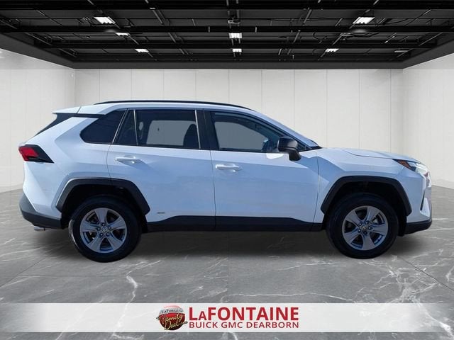 2025 Toyota RAV4 Hybrid LE