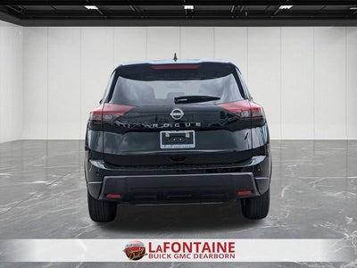 2025 Nissan Rogue SV FWD