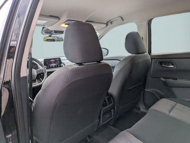 2025 Nissan Rogue SV FWD