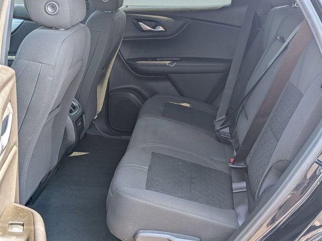 2025 Nissan Rogue SV FWD