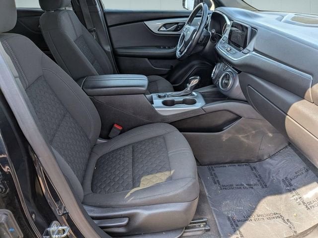 2025 Nissan Rogue SV FWD