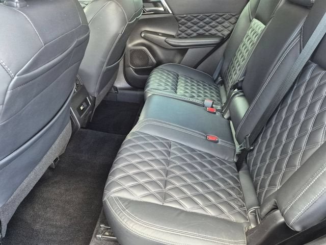 2022 Mitsubishi Outlander SEL Special Edition S-AWC
