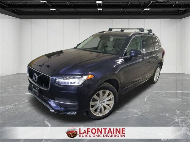 2016 Volvo XC90 T6 Momentum