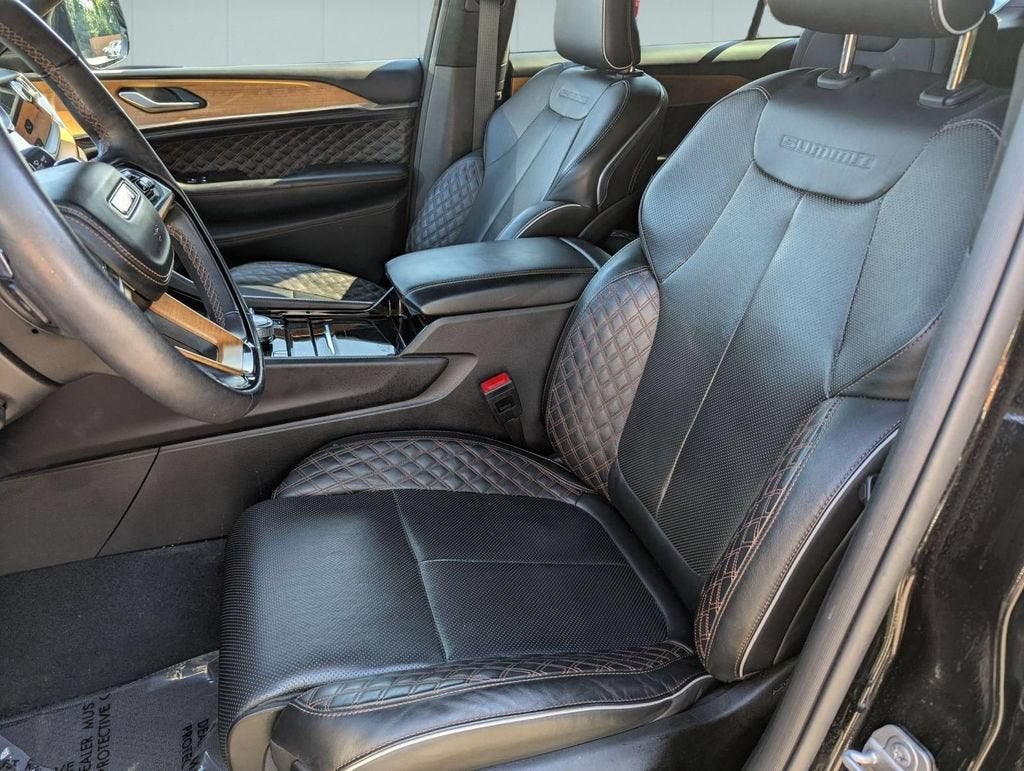 2023 Jeep Grand Cherokee L Summit Reserve