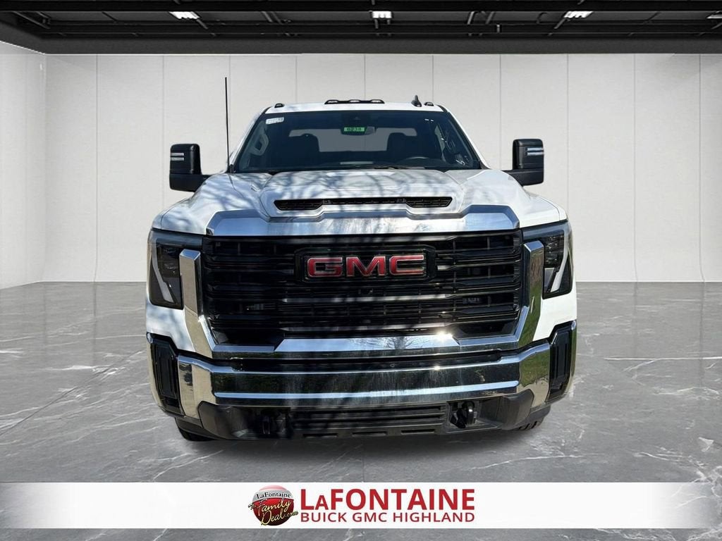 2024 GMC Sierra 2500 HD Pro