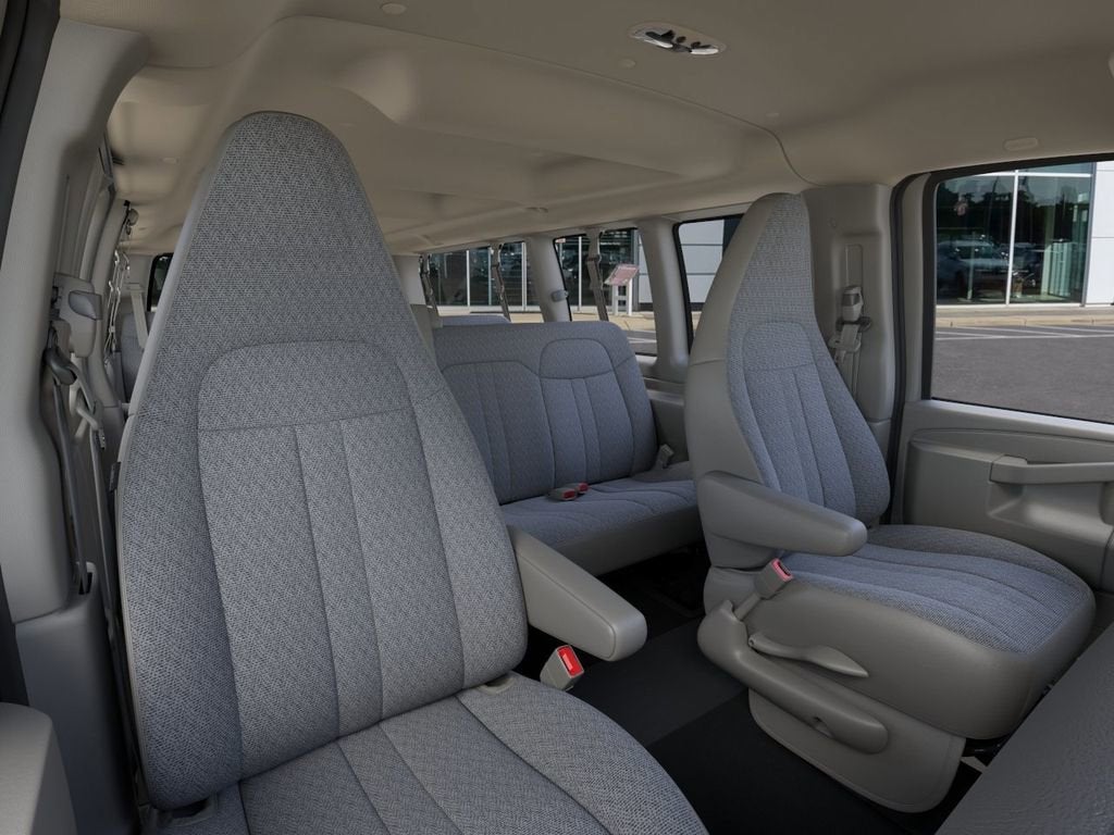 2026 GMC Savana Passenger LT
