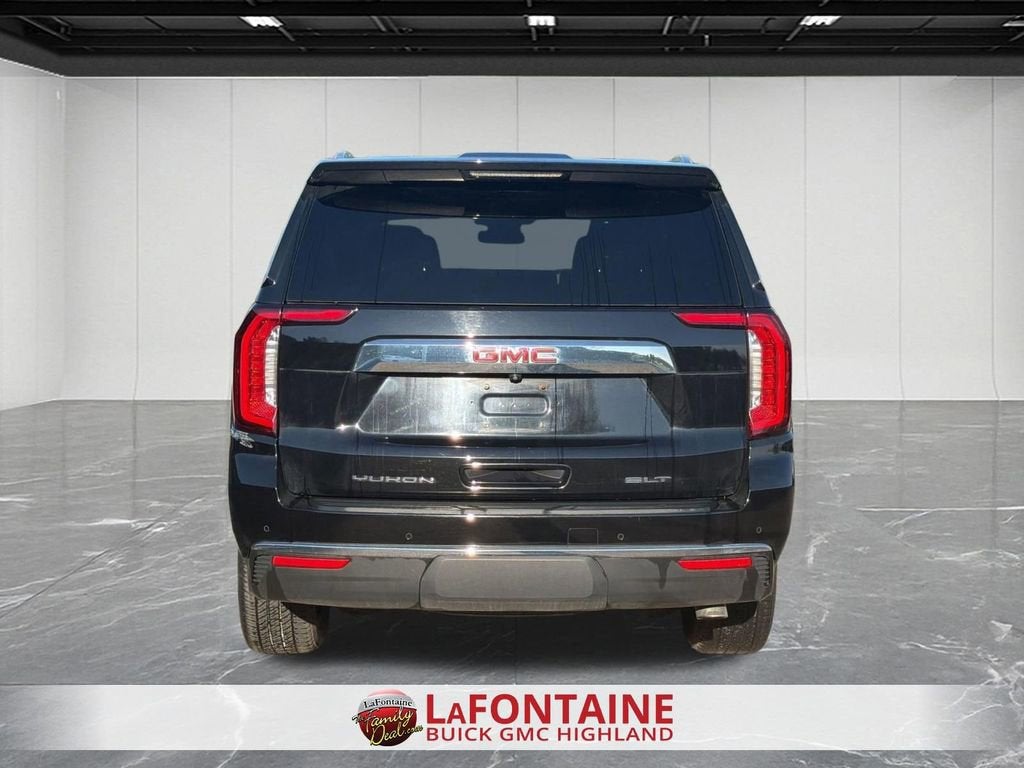 2023 GMC Yukon SLT