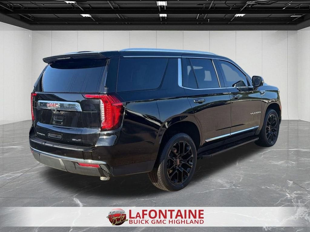 2023 GMC Yukon SLT