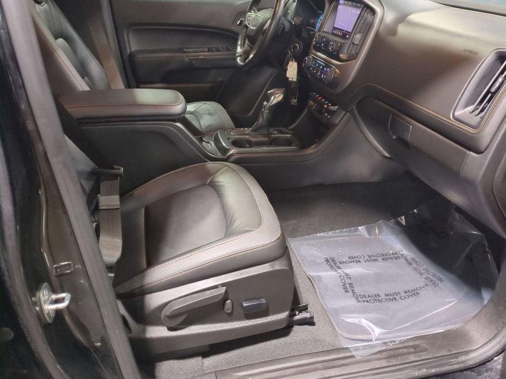 2022 GMC Canyon AT4 - Leather