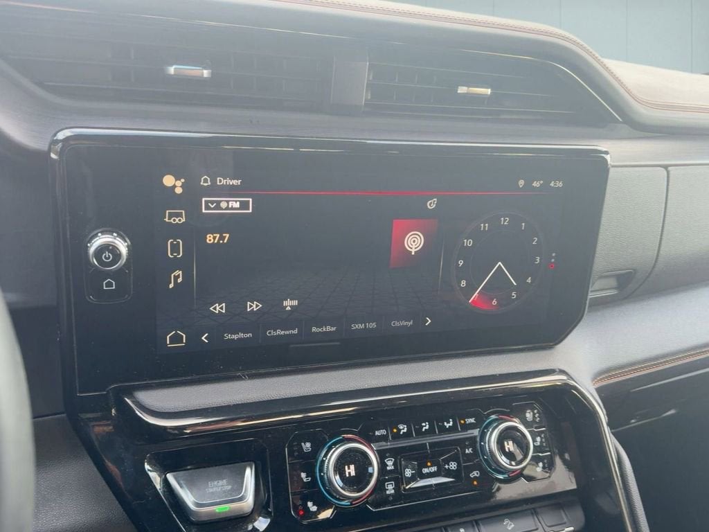 2023 GMC Sierra 1500 AT4