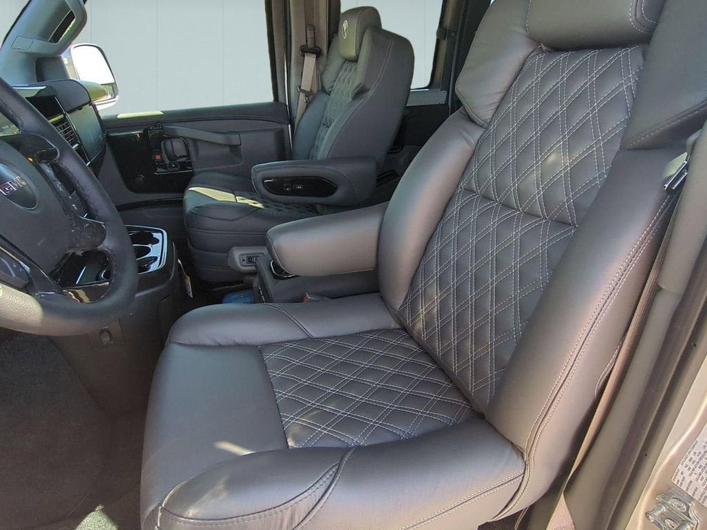 2025 GMC Savana Cargo 2500 Work Van