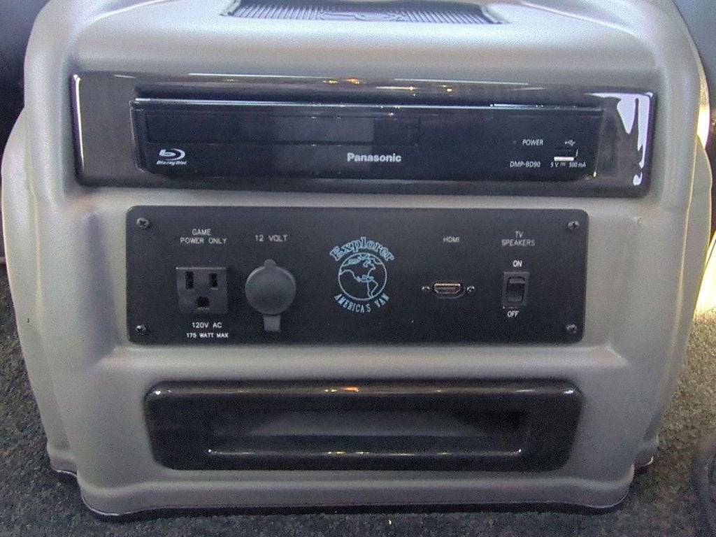 2025 GMC Savana Cargo 2500 Work Van