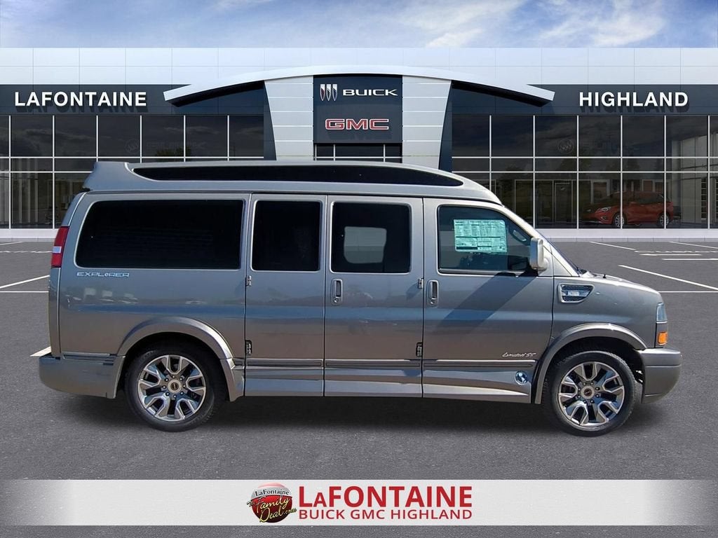 2025 GMC Savana Cargo 2500 Work Van